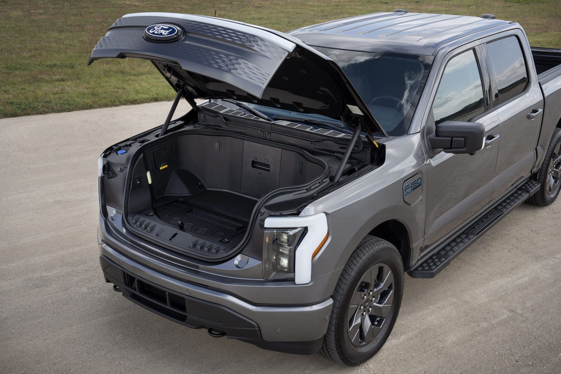 2024 ford f 150 lightning price cut by up to $5,500
